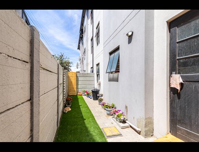 2 BEDROOM APARTMENT FOR SALE IN PARKLANDS